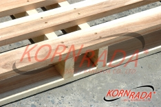 4 STRINGERS WOOD PALLETS